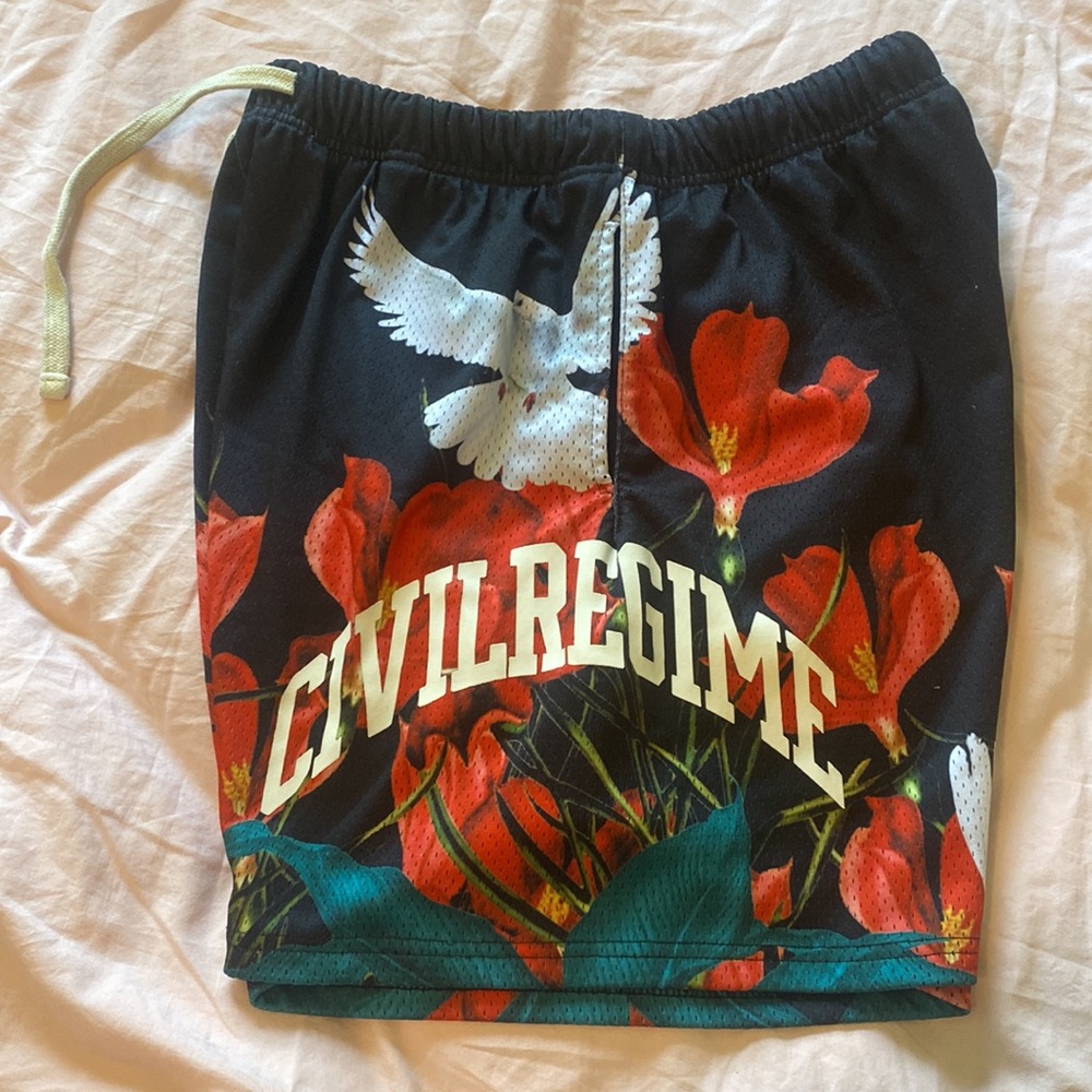 Civil regime shorts men’s or woman’s flower and doves - Picture 5 of 5